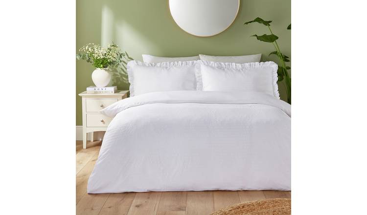 Silentnight Seersucker Frill White Bedding Set - Double