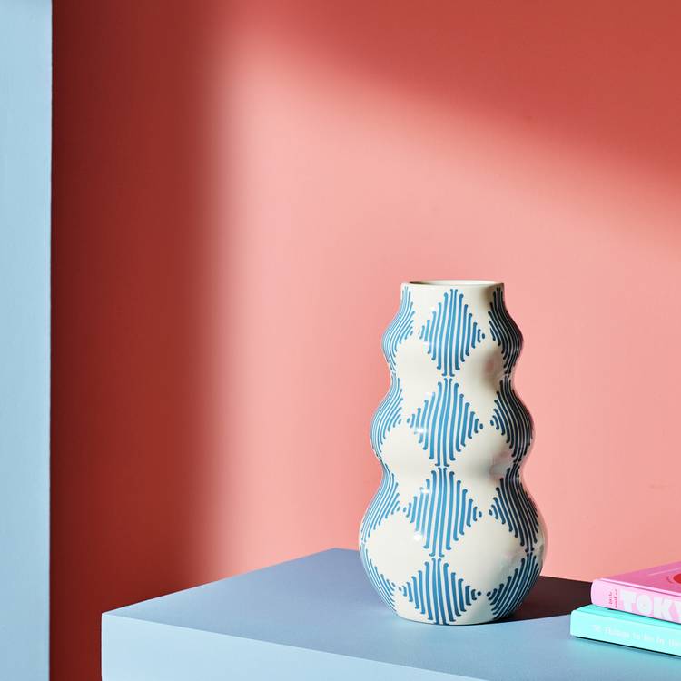 Habitat Harlequin Ceramic Blue Wiggle Vase 0