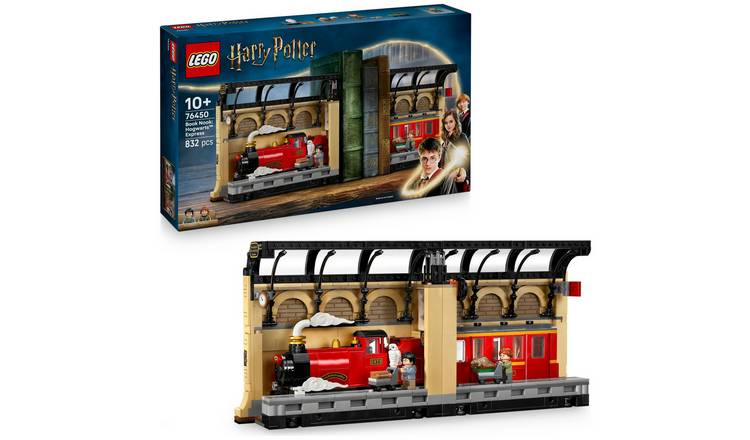 LEGO Harry Potter Book Nook: Hogwarts Express Toy Set 76450