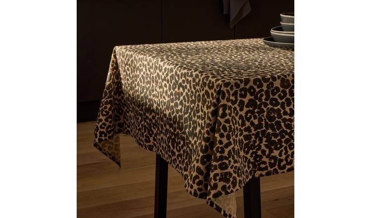Argos Home Wipe Clean Table Cloth - Leopard Print