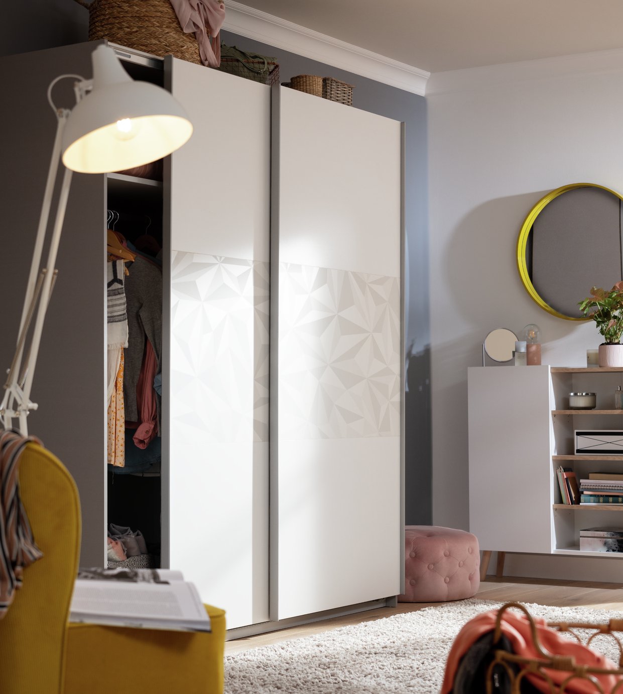 Argos Home Holsted Large Sliding Wardrobe -White & Geometric Review