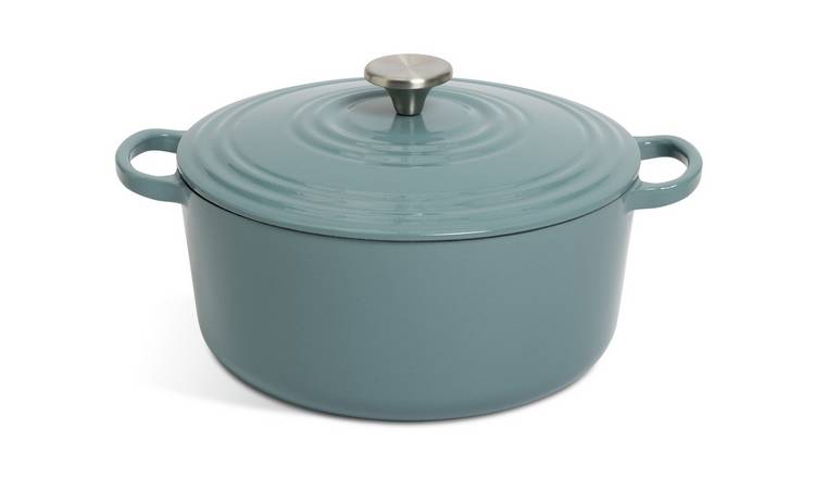 Habitat 5.3 Litre Cast Iron Casserole Dish - Blue