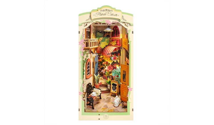Menkind Floral Corner Book Nook Construction Kit