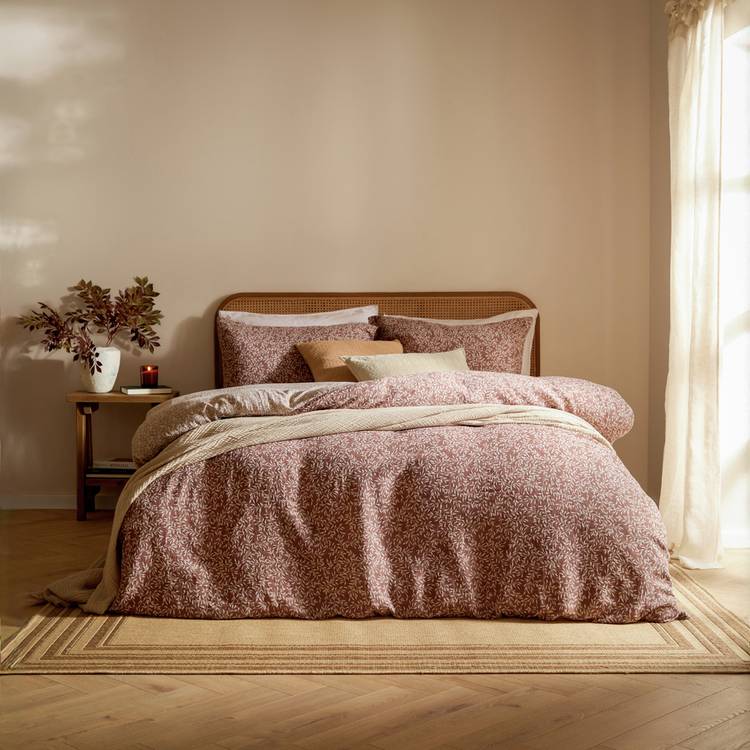 Yard Perrie Leaf Cinnamon Bedding Set - Double 0