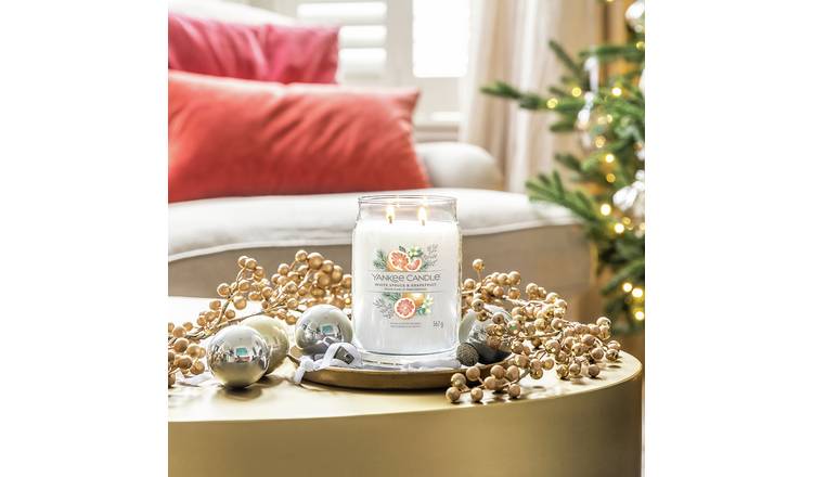 Yankee Signature Large Jar Candle-White Spruce & Grapefruit