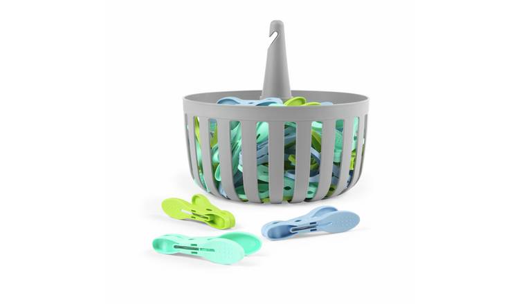 Beldray Set of 30 Easy Grip Pegs and Basket