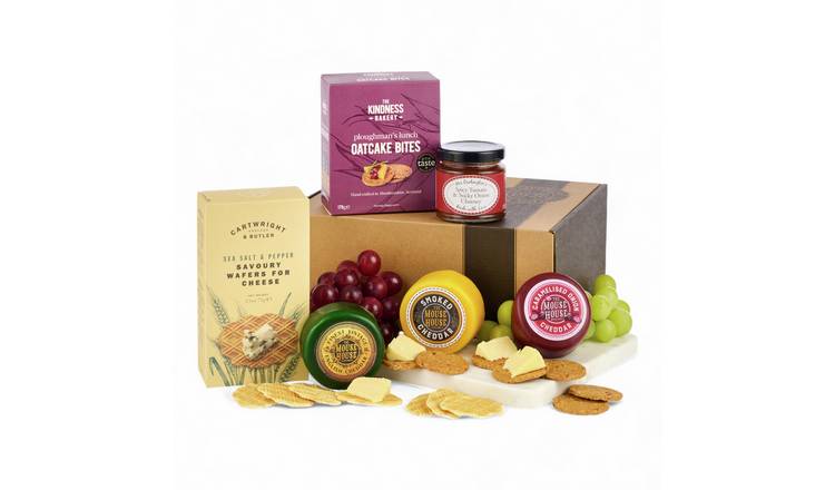 Spicers Of Hythe Three Cheese Hamper