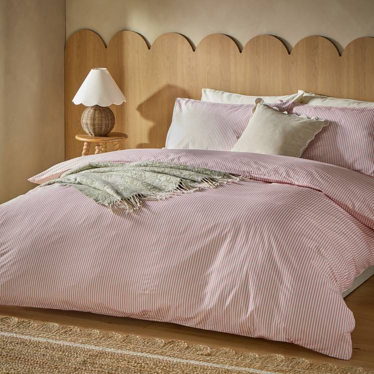 Habitat Cotton Oxford Edge Stripe Blush Bedding Set - Double 0
