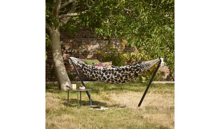Habitat Hammock with Metal Stand - Black & White