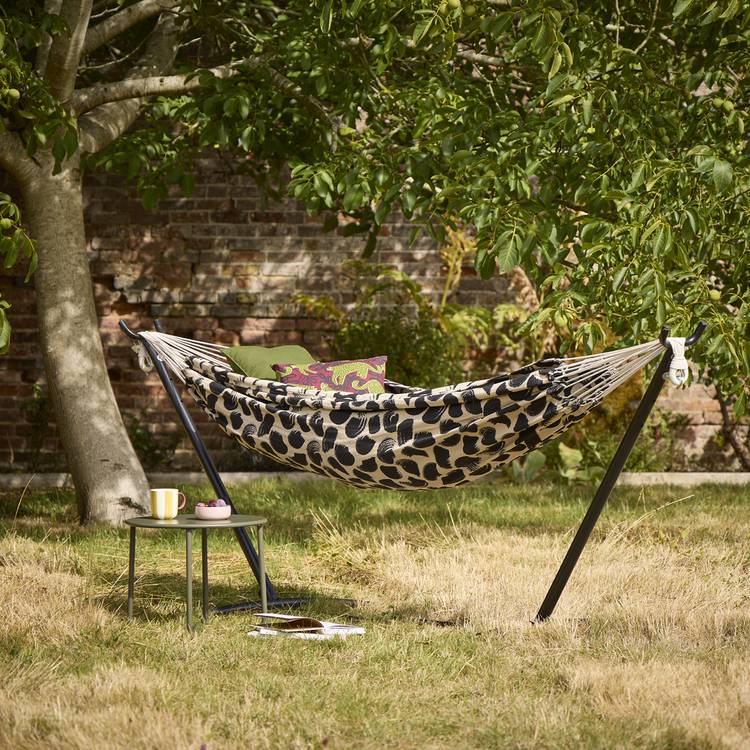 Habitat Hammock with Metal Stand - Black & White 0