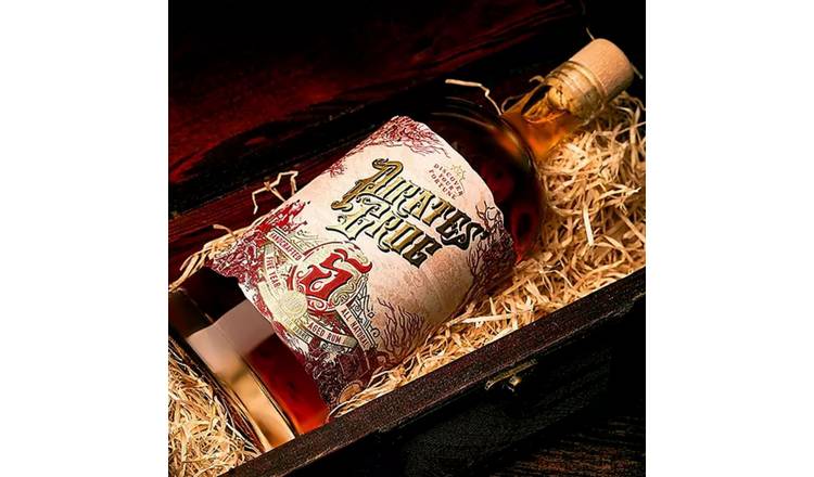 Pirate's Grog Five Year Aged Rum Gift Chest