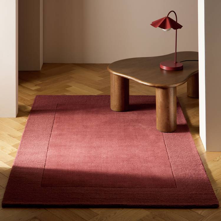 Habitat Simple Border Burgundy Wool Cut Pile Rug - 120x170cm 0