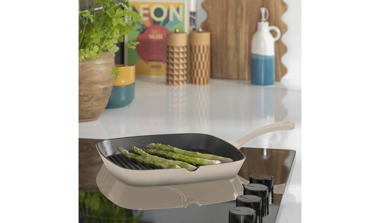 Habitat 23cm  Cast Iron Griddle Pan - Cream