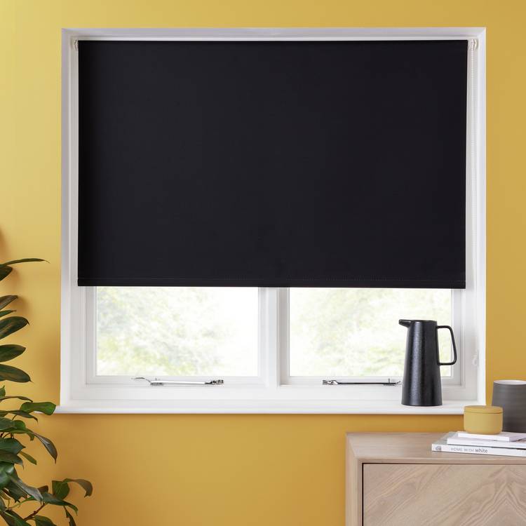 Argos Home Blackout Black Roller Blind - 90cm 0