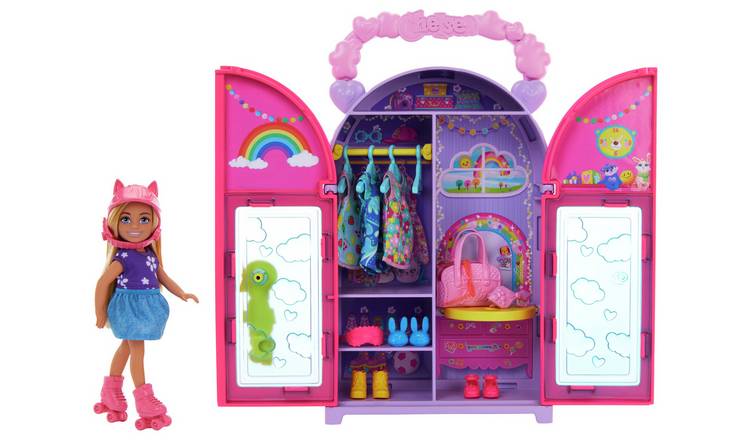 Barbie Chelsea Doll & Closet Playset, Clothes & Accessories