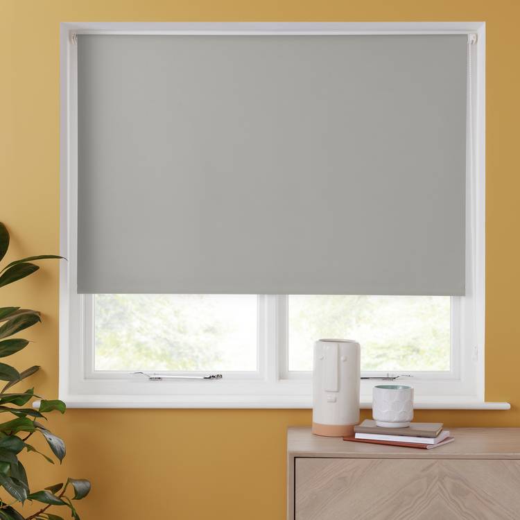 Argos Home Blackout Cloud Grey Roller Blind - 60cm 0
