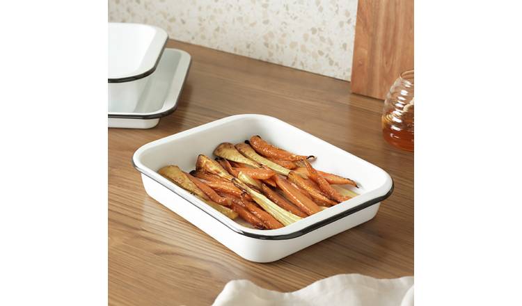 Argos Home 29cm Enamel Carbon Steel Roaster