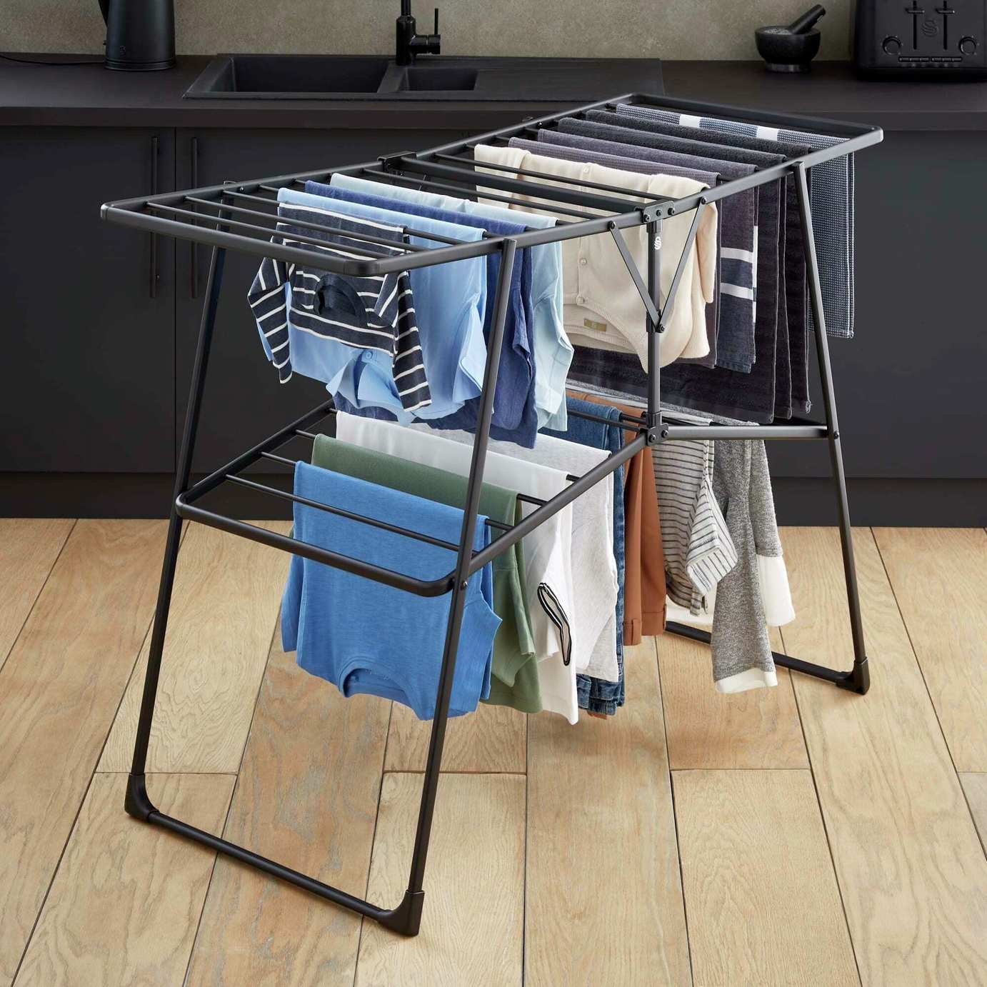 Stealth Winged Easy Close Indoor Airer 25m