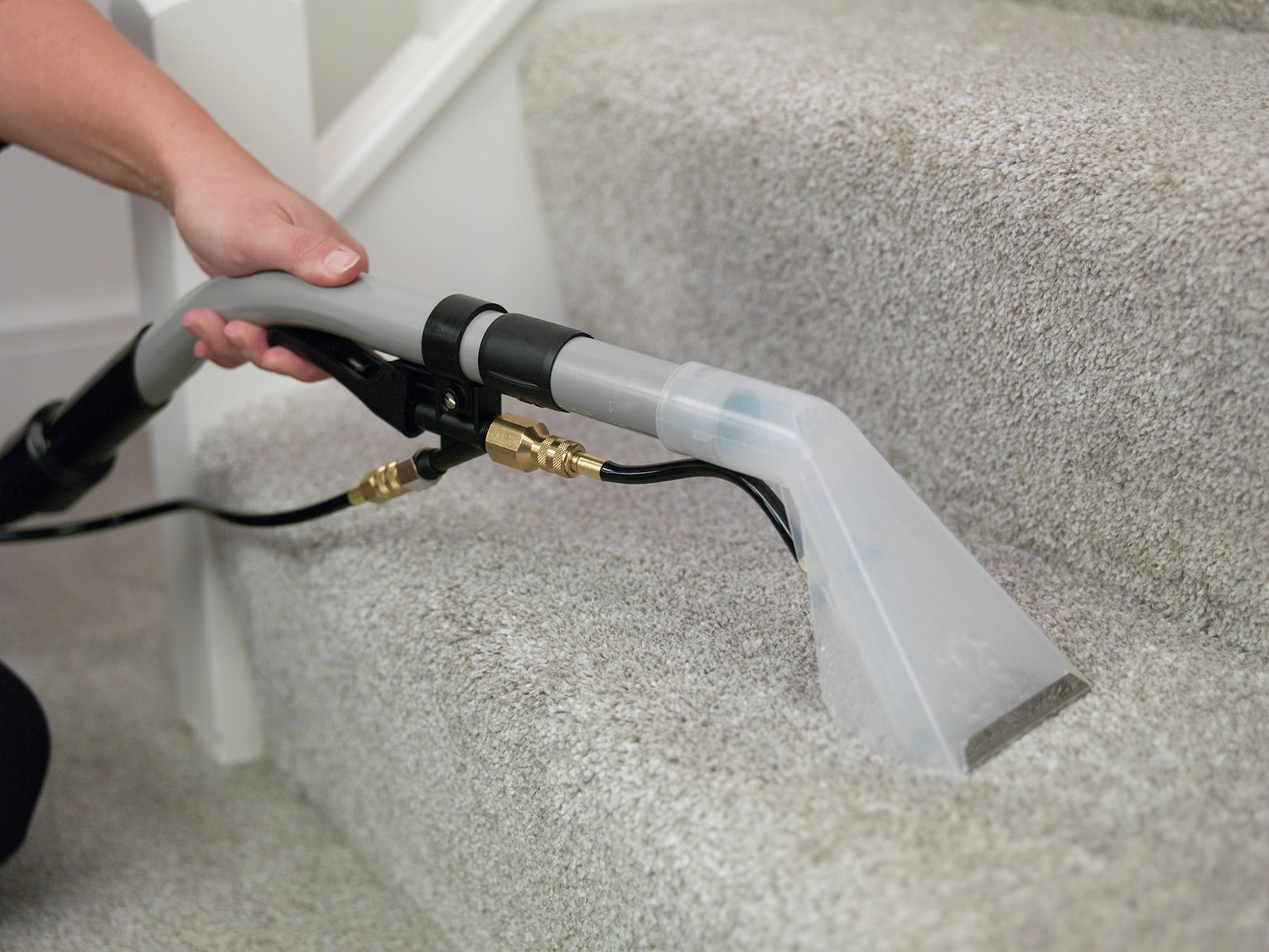 Henry Wash HVW 370-2 Cylinder Carpet Cleaner Review