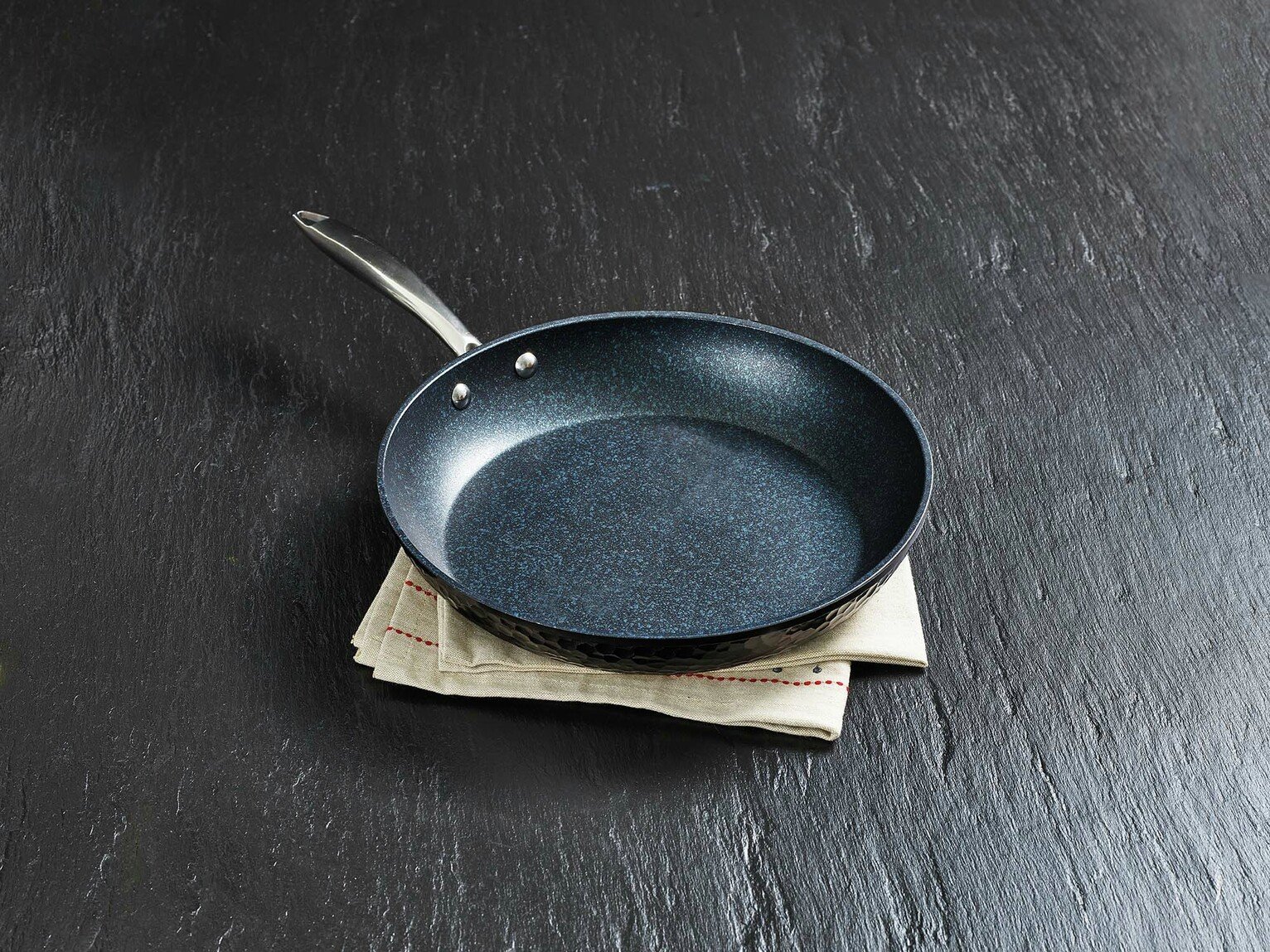 JML Hammer 28cm Frying Pan