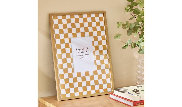 Argos Home Oversized Checkerboard Mustard Wooden Picture Frame - 5x7"