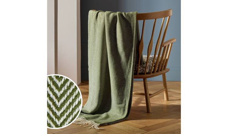Habitat Herringbone Throw - Moss Green - 125x150cm