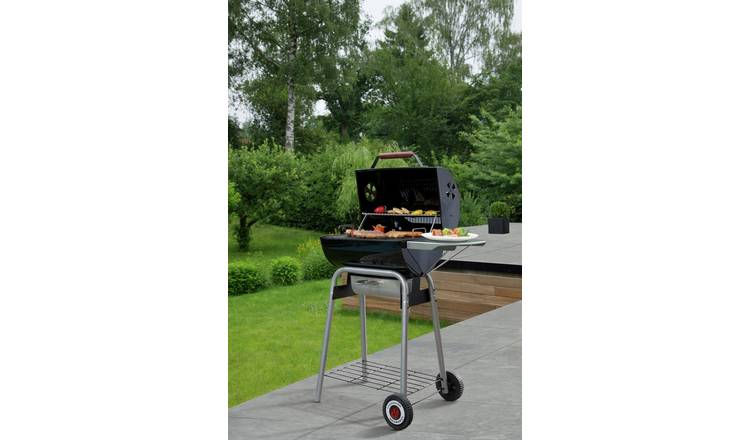 Taurus 440 Charcoal BBQ –