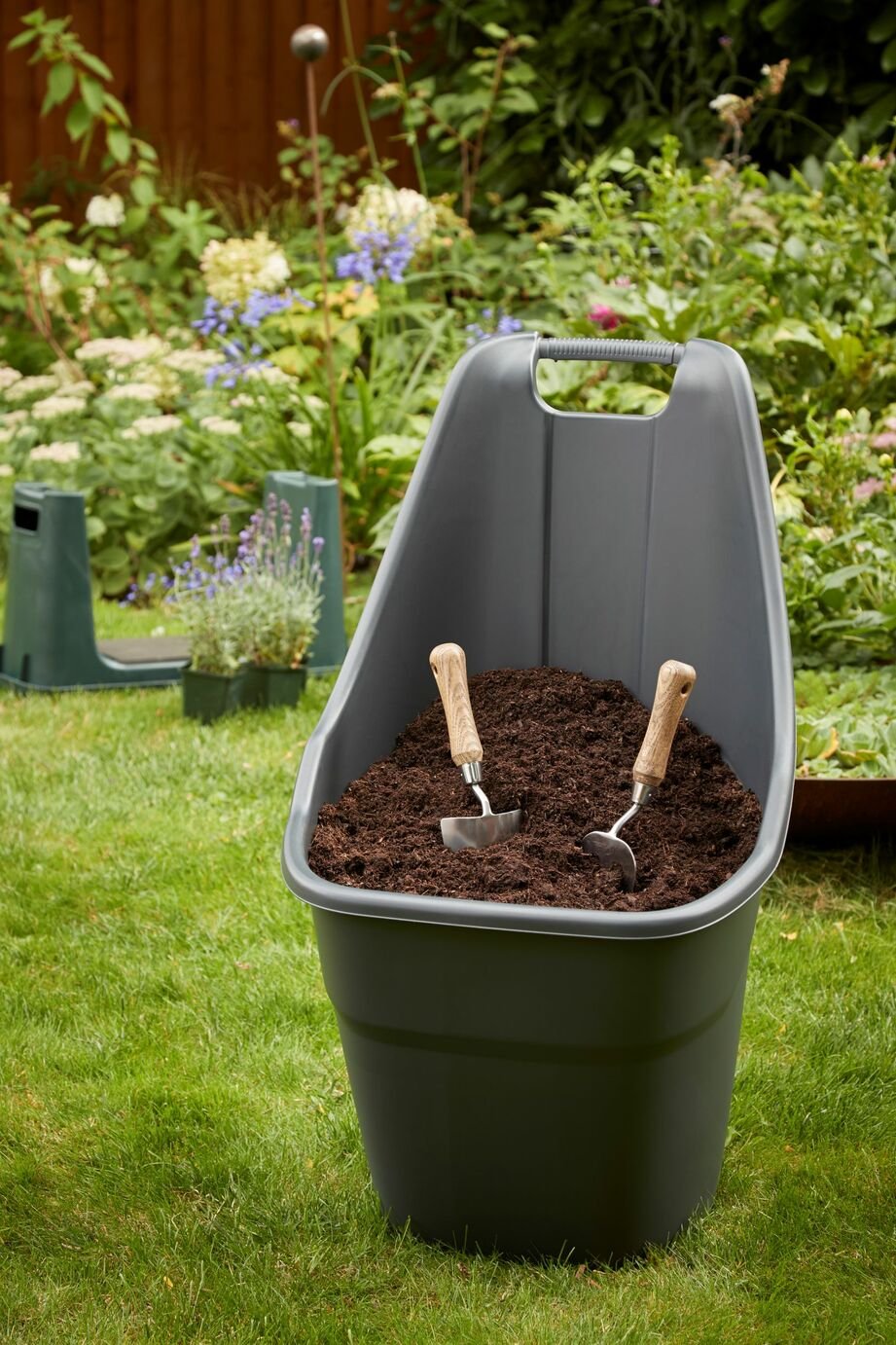 Ward 55L Plastic Wheelbarrow Review