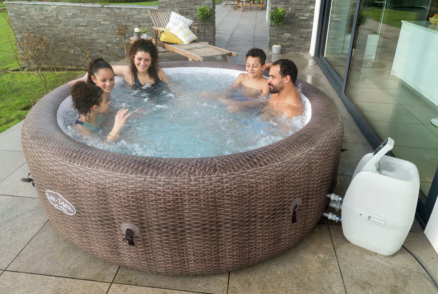 Lay-Z-Spa St Moritz 7 Person Hot Tub - Home Delivery Only