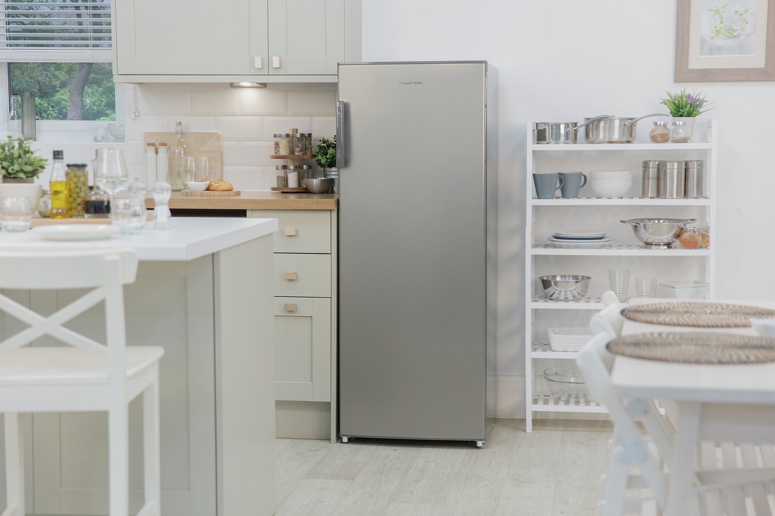 Russell Hobbs RH55LF142SS Larder Fridge Reviews