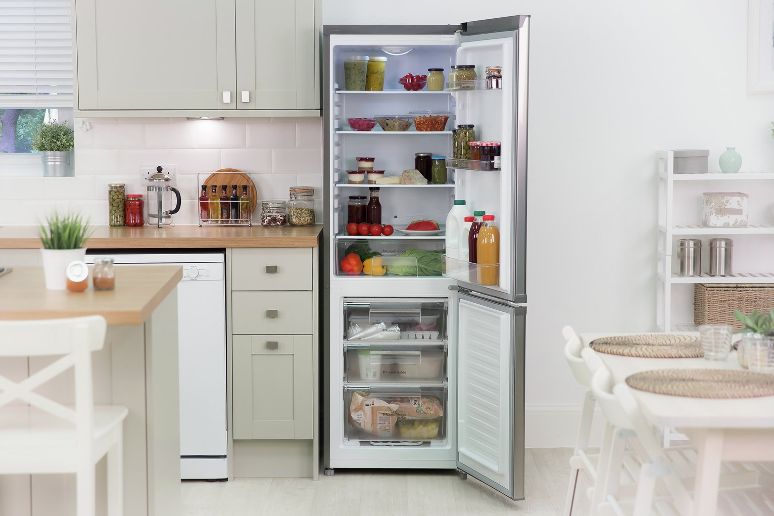 Russell Hobbs RH55FF171SS Fridge Freezer Reviews