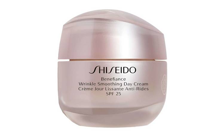 Shiseido Benefiance Wrinkle Smoothing Day Cream SPF25 - 50ml