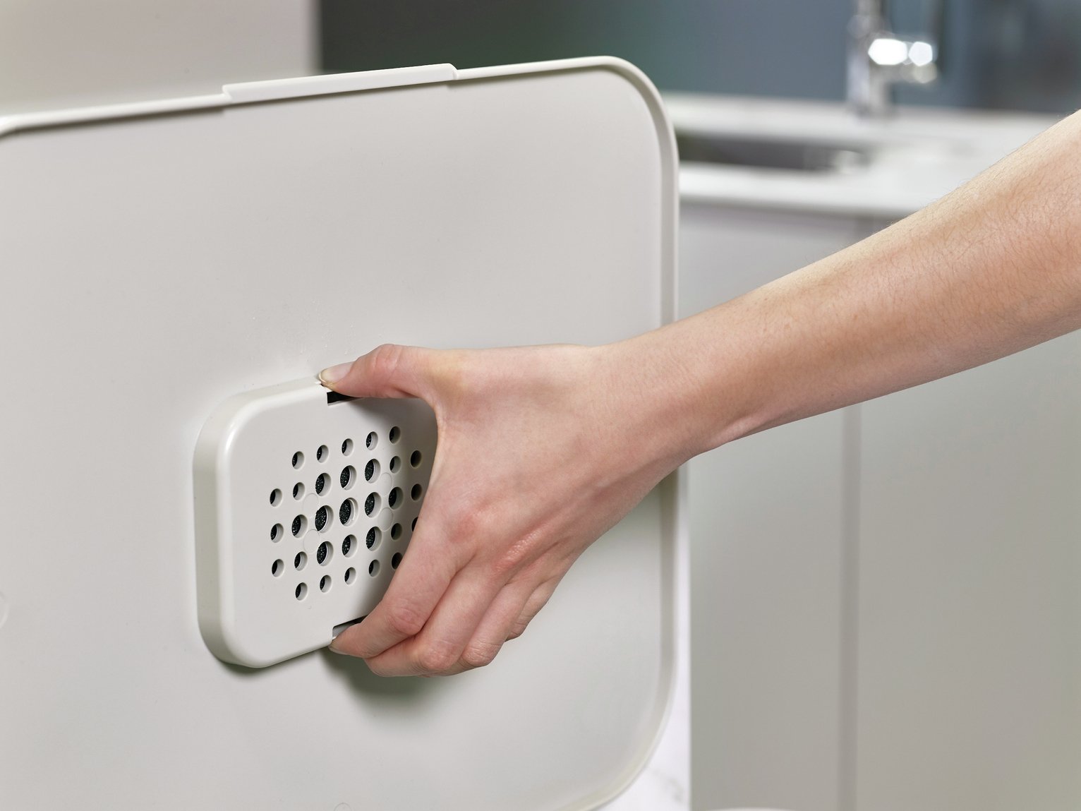 Joseph Joseph 60 Litre Totem Bin Reviews Updated January 2022