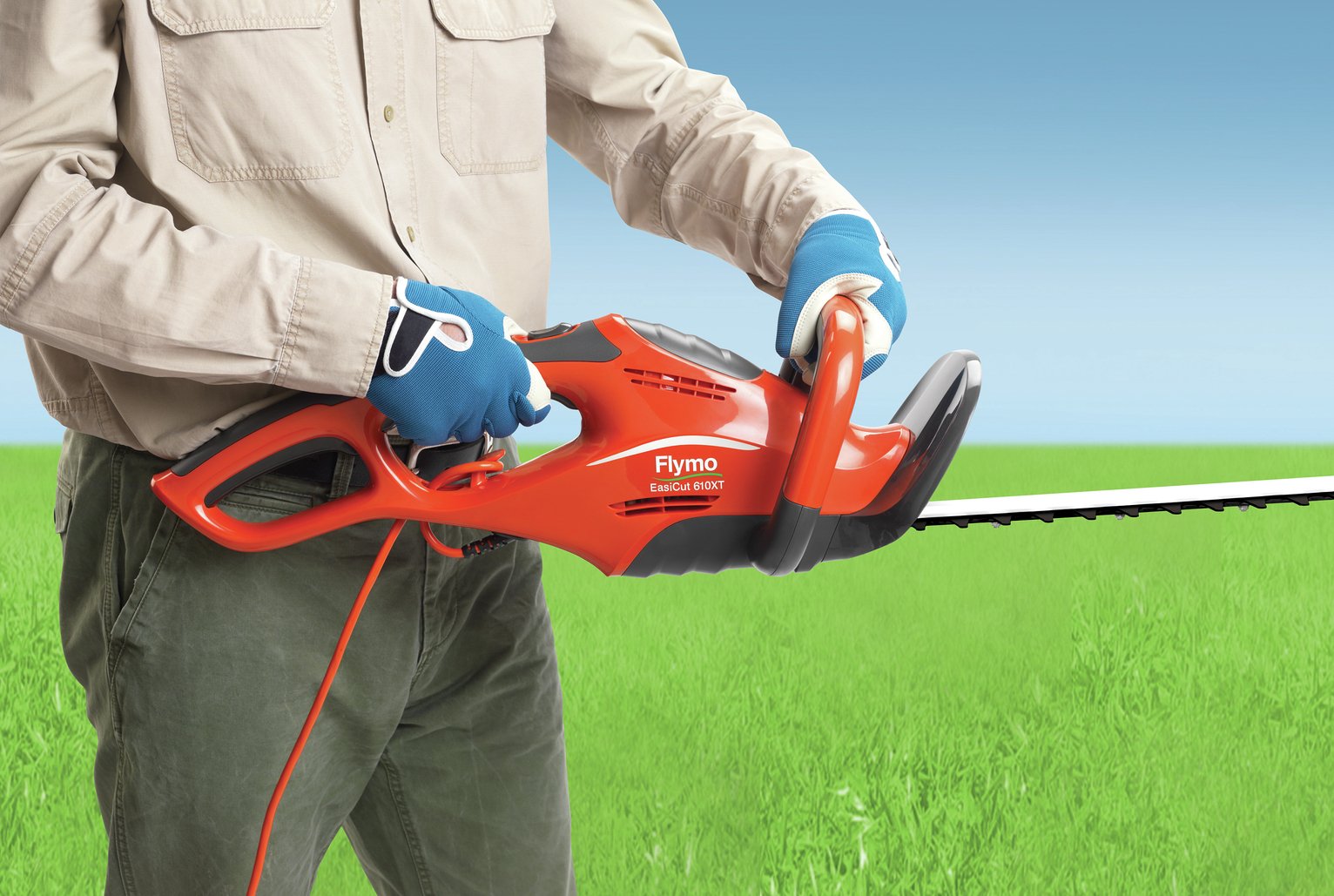 Flymo EasiCut 610Xt 60cm Corded Hedge Trimmer Review