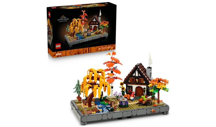 LEGO Icons Autumn Cottage Garden Model Kit 11372 PREORDER