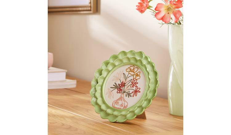 Argos Home Scallop Green Resin Picture Frame - 4x4"