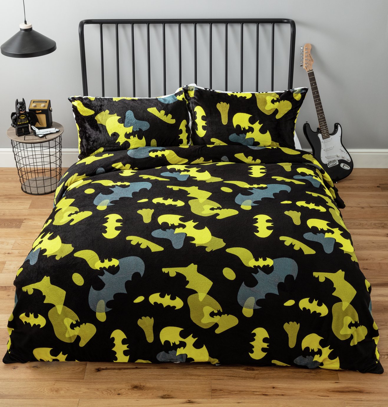 Warner Brothers Batman Fleece Bedding Set Review