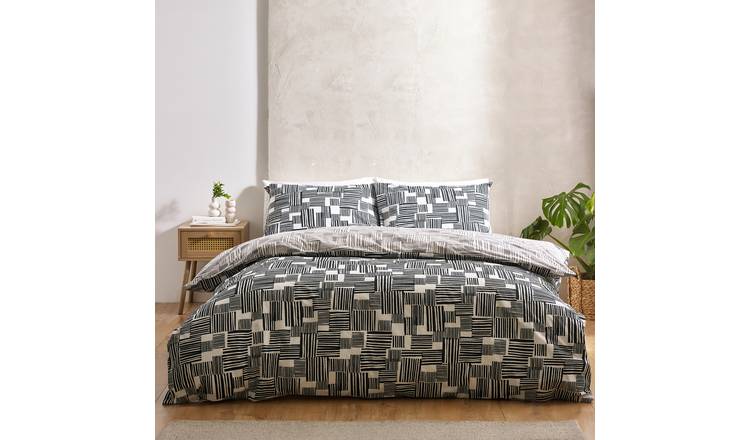 Catherine Lansfield Blocks Black & White Bedding Set - King