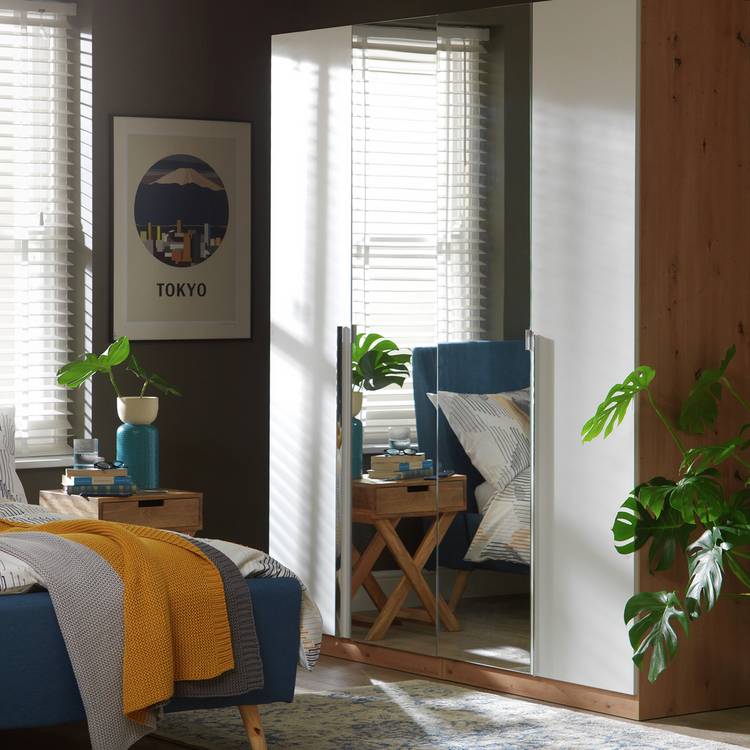 Habitat Munich 4 Door 2 Mirror Wardrobe-White /Oak Effect 0