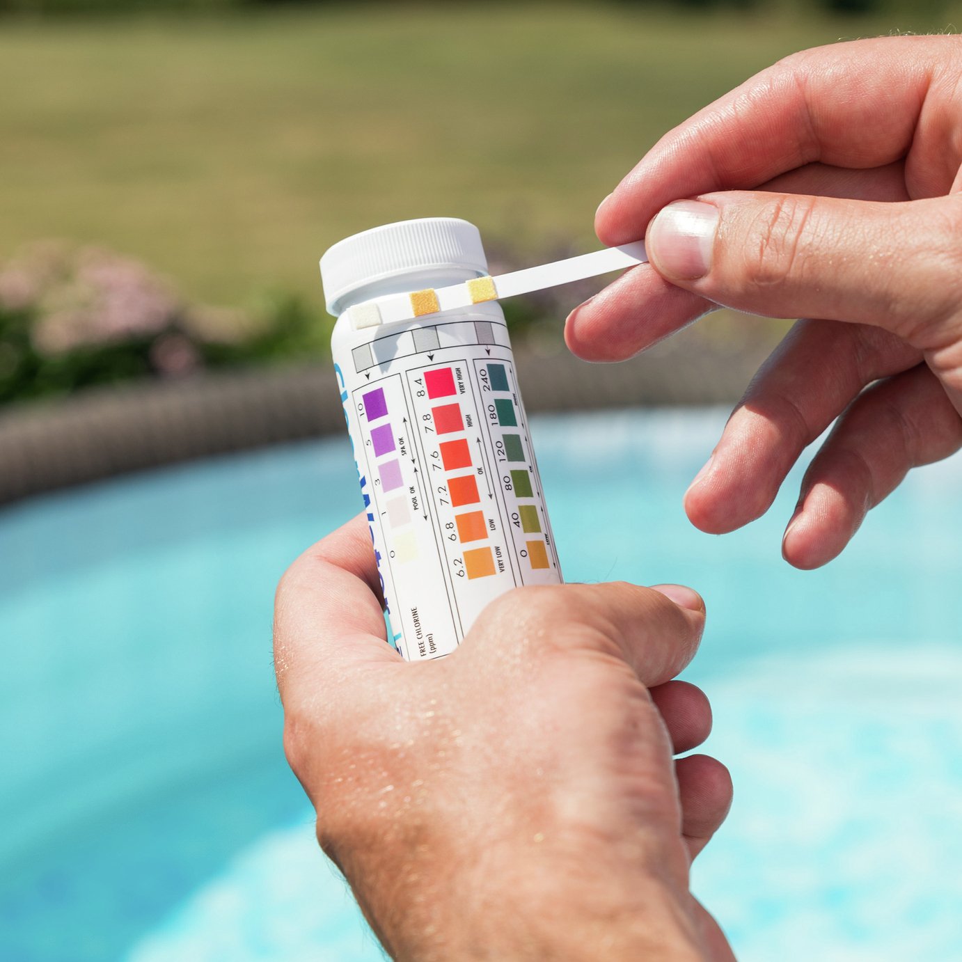 Clearwater PH Test Strips Reviews