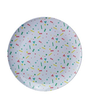 Outdoor dinnerware and cutlery