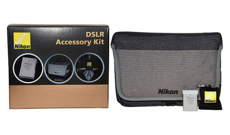 Nikon DSLR Accessory Kit