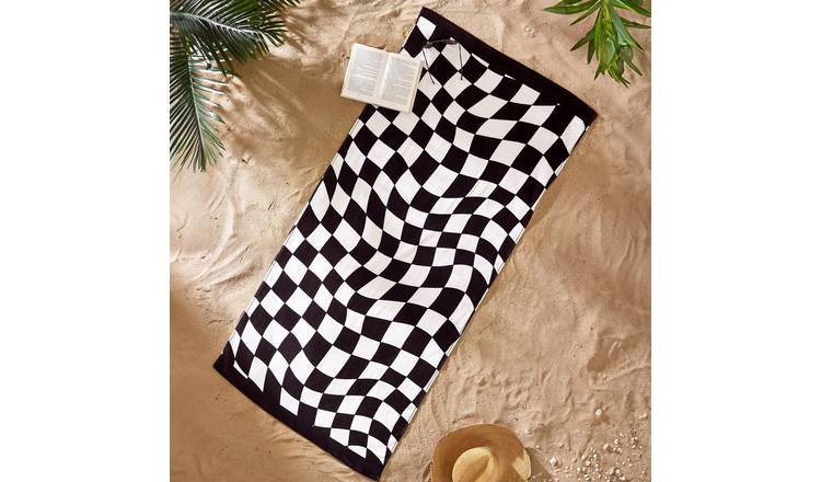 Catherine Lansfield Checkerboard Beach Towel 76 x 160cm - Black and White