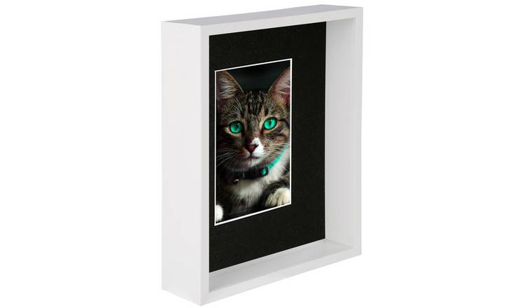 Nicola Spring 8" x 10" White 3D Deep Box Photo Frame 4" x 6" Black Mount