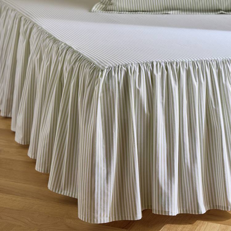 Habitat Oxford Printed Stripe Green Valance Sheet - Double 0