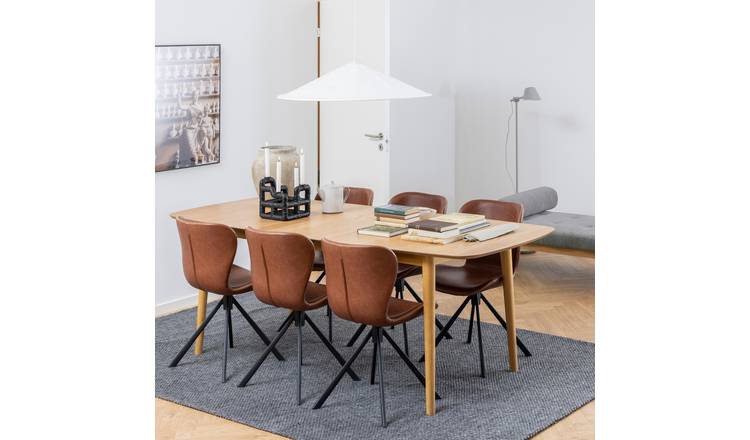 Furniture To Go Montreux Ext 6 Seater Dining Table - Natural
