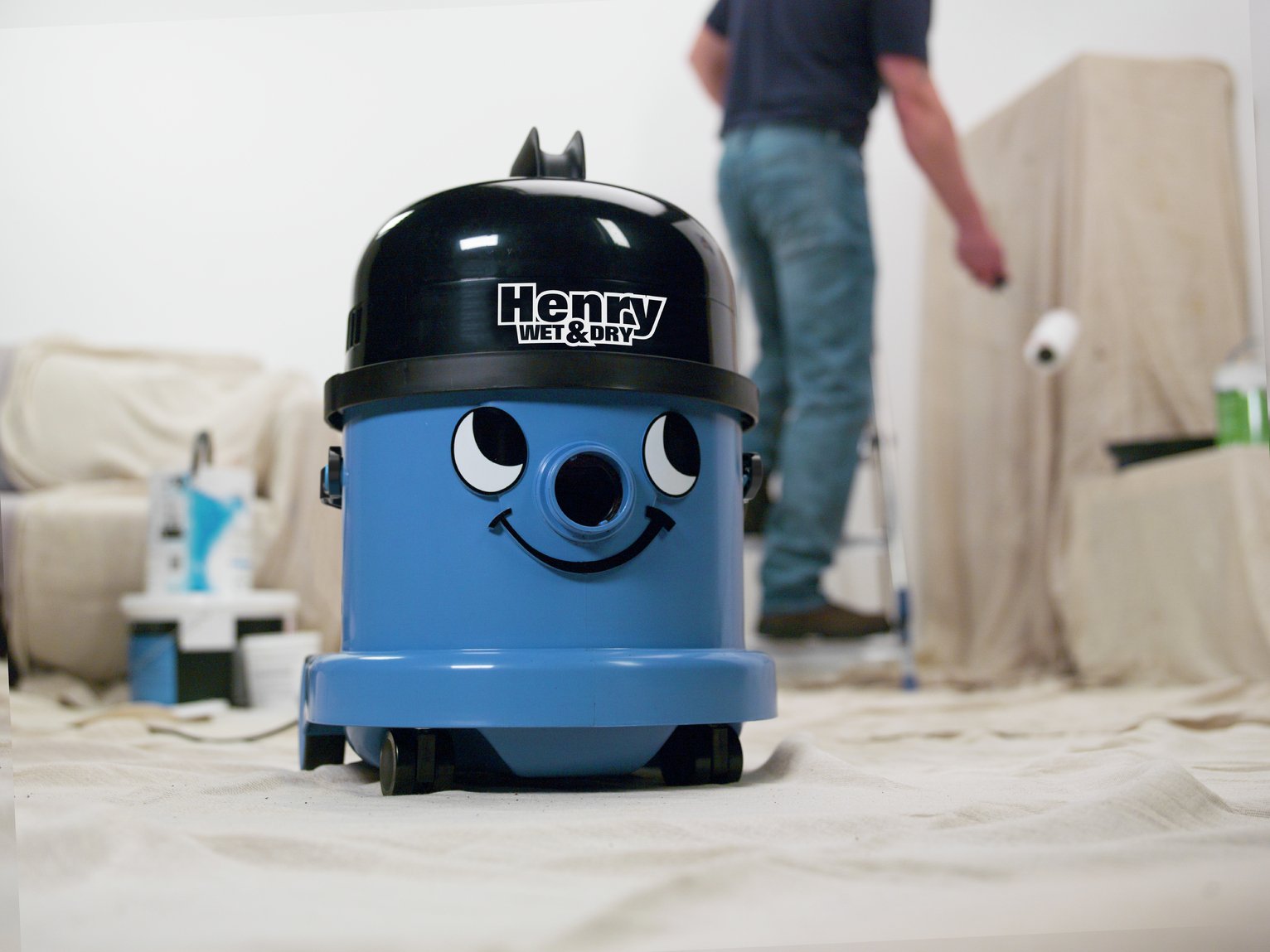 Henry Wet & Dry Cylinder Vacuum Cleaner HWD 370 Reviews