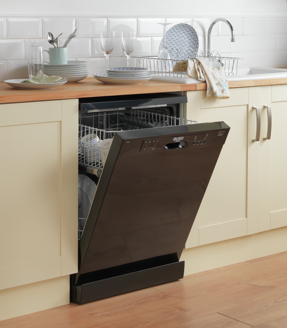 Bush BFSNB12B Full Size Dishwasher Reviews