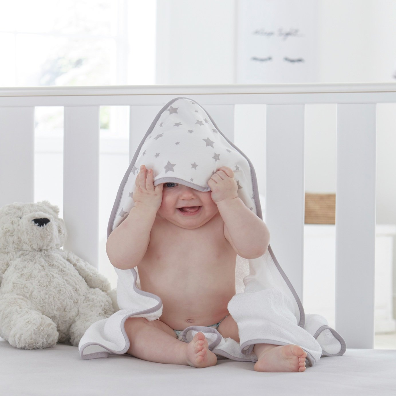 Silentnight Baby Hooded Towel - Grey Stars