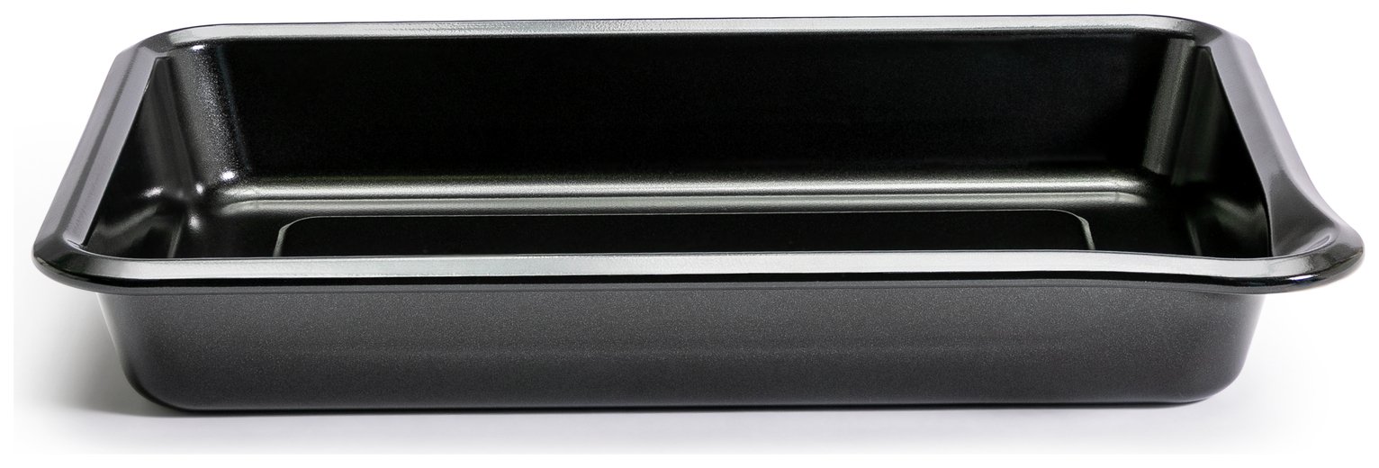 Roasting Tin with Pouring Lip Reviews